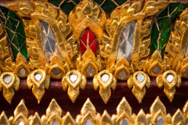Wat Rakhang Khositaram Bangko kilise duvarında Tay desen