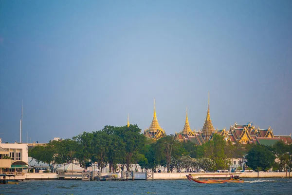 Widok na Wat Phra Si Rattana Satsadaram Bangkok, Tajlandia — Zdjęcie stockowe