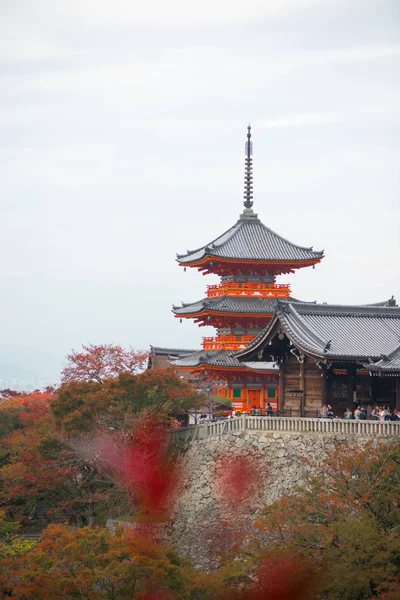 Belo Pagode no Templo Kiyomizu-dera em Kyoto, Japão — Fotografia de Stock