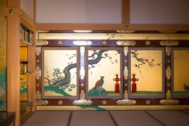 Nagoya'daki Nagoya Kalesi'nin Honmaru Sarayı'ndaki duvardaki resim