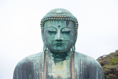 Dev Buda ya da Kamakura Daibutsu ünlü bir simgedir.