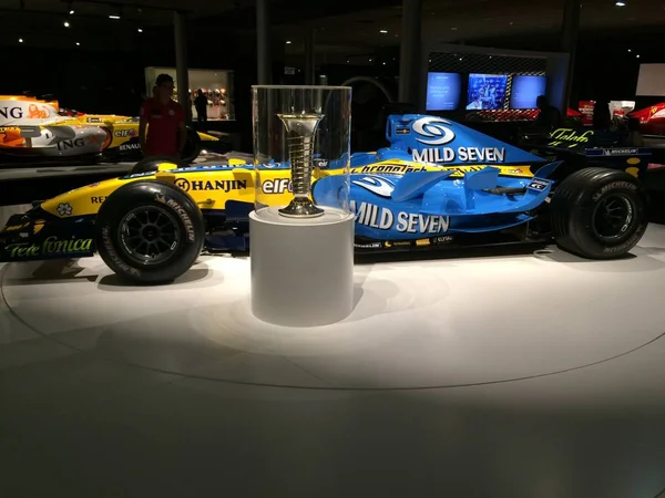 Oviedo Espanha 2015 Museu Fernando Alonso Reanult 2005 Troféu Championship — Fotografia de Stock