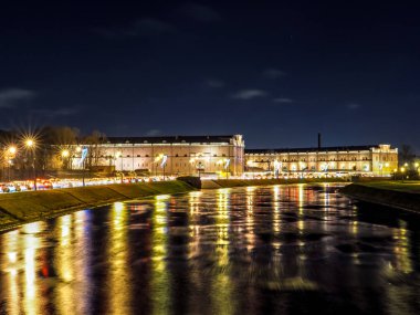 akşam topçu Müzesi ışıklar