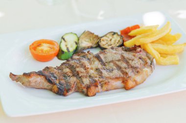 Sebzeli yemek teftibi