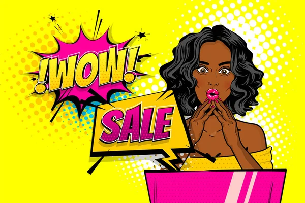 Wow face woman pop art sale advertise — Stock Vector