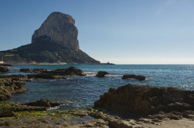 Calpe'de sahil, İspanya