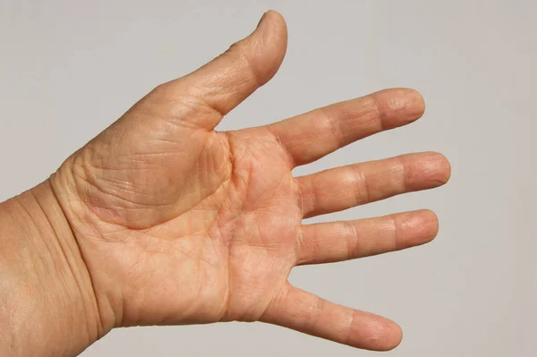 Die Hand Des Menschen Von Der Handfläche Aus Gesehen — Stockfoto