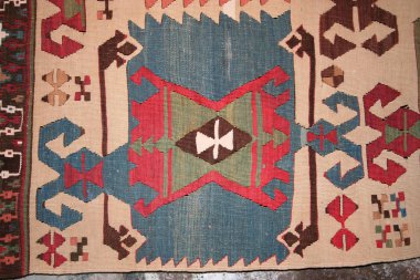 arka plan olarak Türk halı modeli