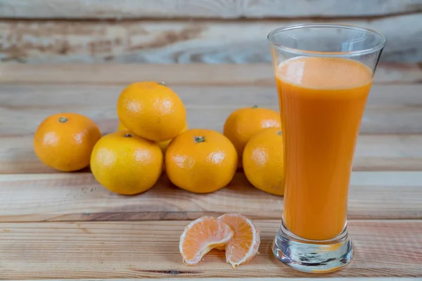 Mandarin Friss Gyümölcslé Citrus Mandarin Természetes Gyümölcslé — Stock Fotó