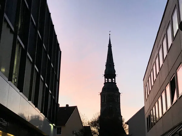 Evangelischer Kirchturm Sonnenuntergang Hannover — Stockfoto