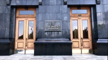 Ukrayna, Kiev Cumhurbaşkanlığı Yönetim Binası