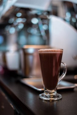 siyah kahve sabah kahve makinesi