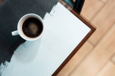 siyah kahve sabah kahve makinesi