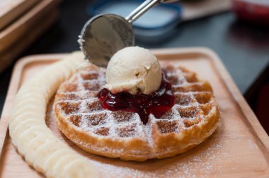 Ev yapımı gözleme kahvaltı lezzetli sabah