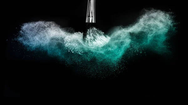 Deep ocean powder color splash and silver brush for makeup artis — Stock Photo, Image