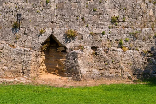 Ősi Erőd Niche Nagy Kőfal — Stock Fotó