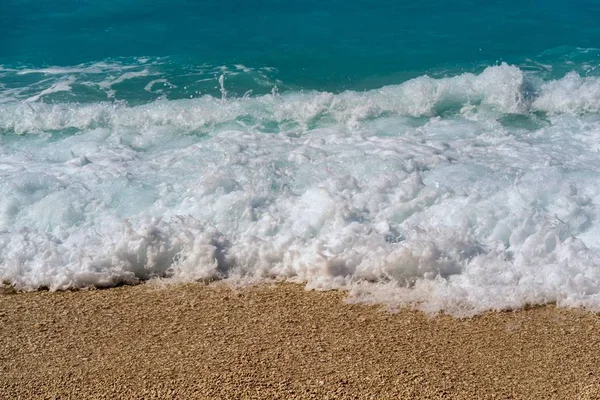 Bela Paisagem Mar Surf Com Uma Onda Espuma Para Fundo — Fotografia de Stock