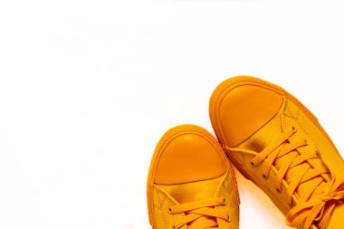 moda spor ayakkabı closeup beyaz bir arka plan üzerinde