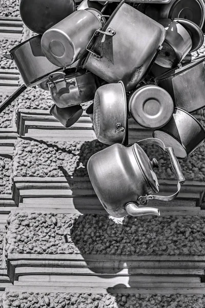 Abstrakt krans från gammalt metallföremål — Stockfoto