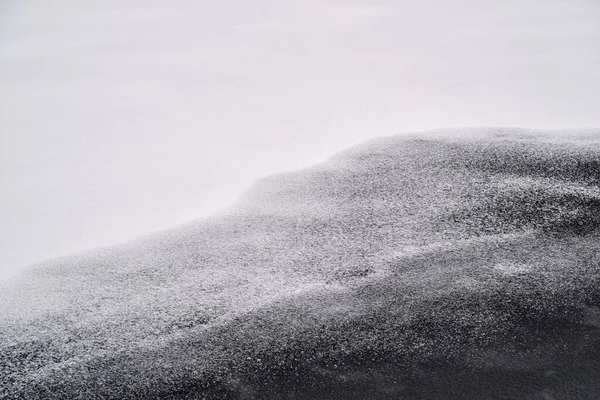 Abstrakt Svart Och Vit Snö Yta För Bakgrund Eller Tapeter — Stockfoto