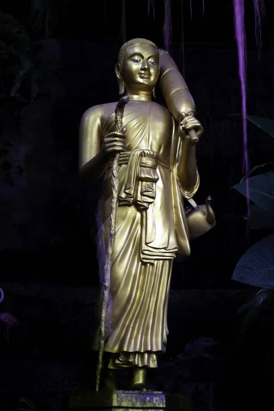 Het Beeldhouwwerk Van Phra Sivali Thera Golden Mount Pagode Van — Stockfoto