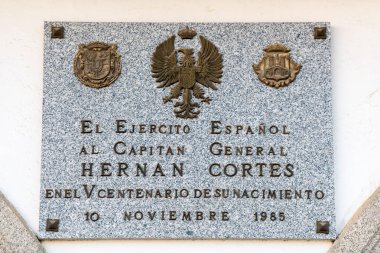 Kaptan genel Hernan Cortes Medellin içinde Doğum V yüzüncü için İspanyolca ordusunun Hatıra plak