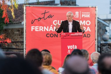 Josep Borrell, Avrupa seçimlerinde Psoe adayı, Caceres düzenlenen toplantıda yaptığı konuşmada.