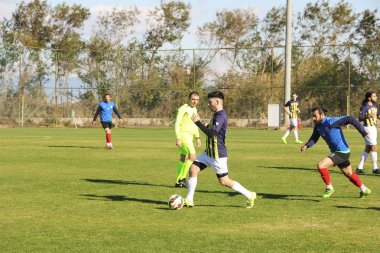 Antalya, Türkiye. 25 Aralık 2018. Açık bir stadyumda futbolcular için bir oturum eğitimi 