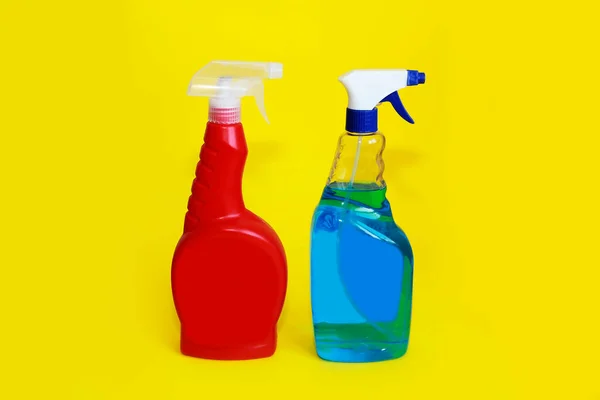 Plastic Bottles Sprayers Household Chemical Liquid — Stock Photo, Image