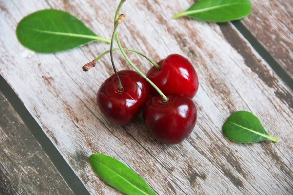 Natural Red Cherry Fruit Wooden Background — Stock Photo, Image