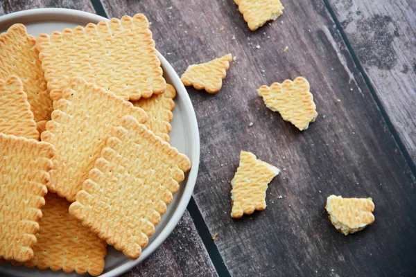 Edible Square Dry Cookies Decorative Plate — Stock Photo, Image