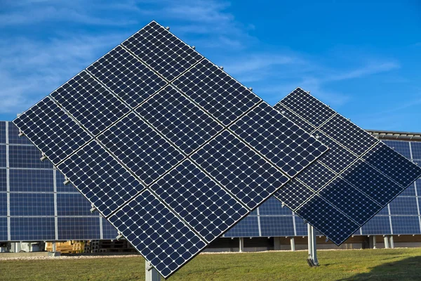 Solar Panel Electric System — Stock Photo, Image