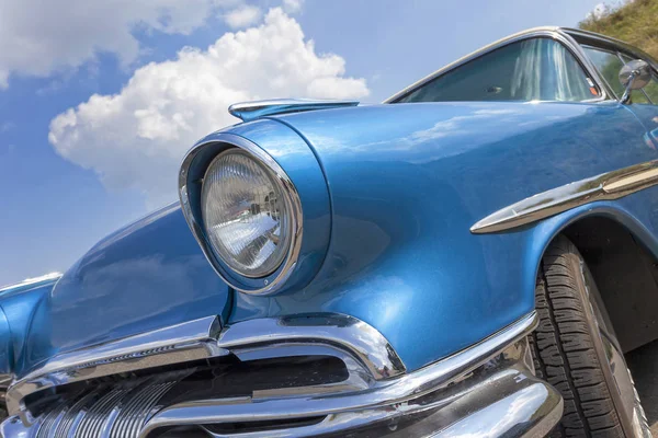 American Vintage Car Close Front Detail — Stock Photo, Image