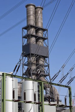 Santral, çeşitli iletim ağları, yüksek gerilim hattı için elektrik dağıtım