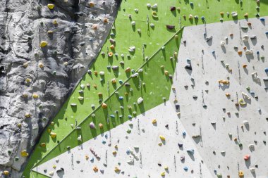 Kaya tırmanma duvarı, açık