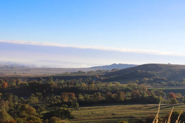 Wunderschöner Panoramablick Auf Die Landschaft Auf Hügeln Mit Langem Horizont — Stockfoto