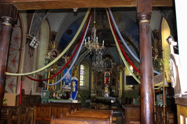 Baranow Sandomierski, Polonya - 08 Ekim 2013: Kapı ve eski kilisenin iç