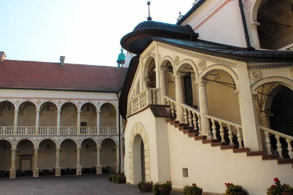 Baranow Sandomierski Polsko Říjen 2013 Exteriérů Paláce Baranow Sandomierski Polsko — Stock fotografie