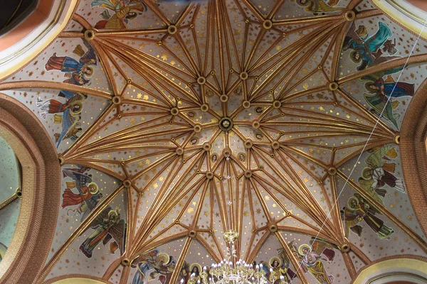 Tarnow Polonia Maggio 2014 Interno Della Chiesa Gotica Cattolica Della — Foto Stock