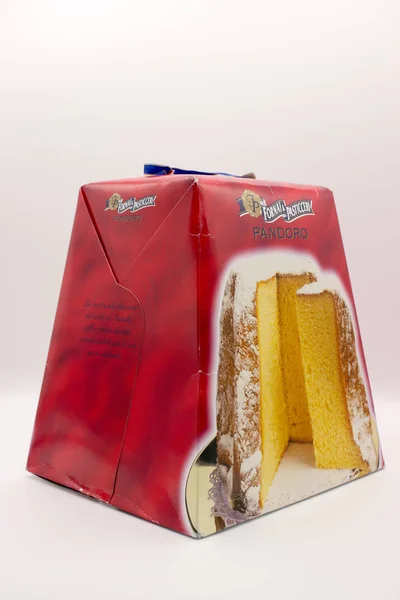 Ternopil Ucrânia Janeiro 2019 Pandoro Tradicional Bolo Natal Italiano Caixa — Fotografia de Stock