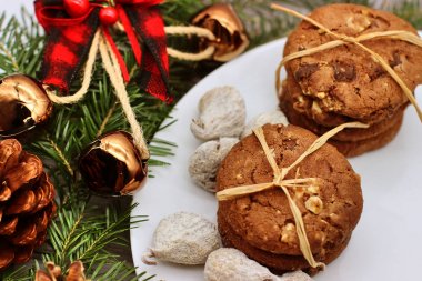 Noel süslemeleri - Noel Baba ve şube için yulaf bisküvi