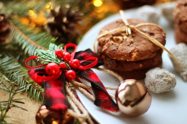 Noel süslemeleri - Noel Baba ve şube için yulaf bisküvi