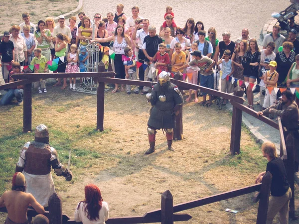 Lutsk, Ukrajina-23. srpna 2008: Festival středověké kultury i — Stock fotografie