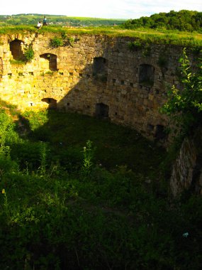 Terebovlya, Ukrayna - 8 Haziran 2009: Antik legenda harabeleri