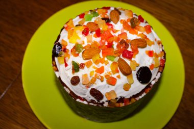 Geleneksel Ukrayna Paskalya Ekmeği Üzerine Güzel Dekor