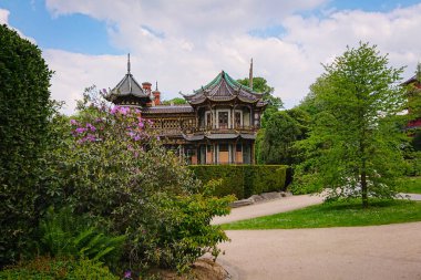 Brüksel, Belçika - 11 Mayıs 2018: Royal Park 'taki Çin Pavyonu