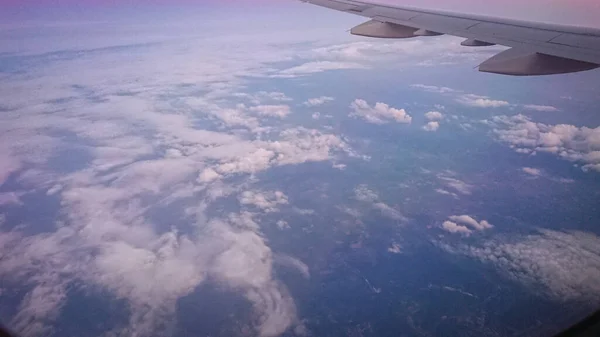 Blick Aus Dem Flugzeugfenster Während Des Fluges — Stockfoto