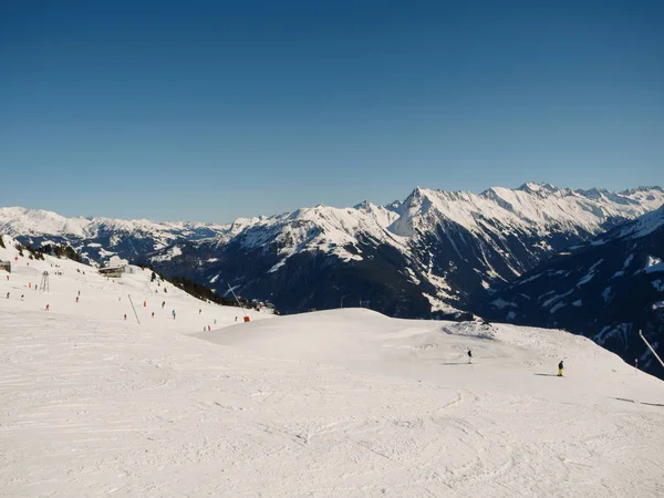 Nagy Fennsík Lesiklópályát Alpesi Síelés Üdülőhelyen Mayrhofen Ausztria — Stock Fotó