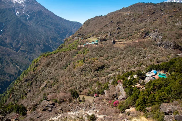 Namche ve Gokyo arasındaki Himalayalar