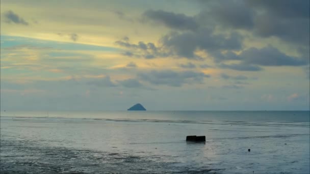 Timelaps Prachtig Tropisch Strand Zee Met Wit Wloud — Stockvideo